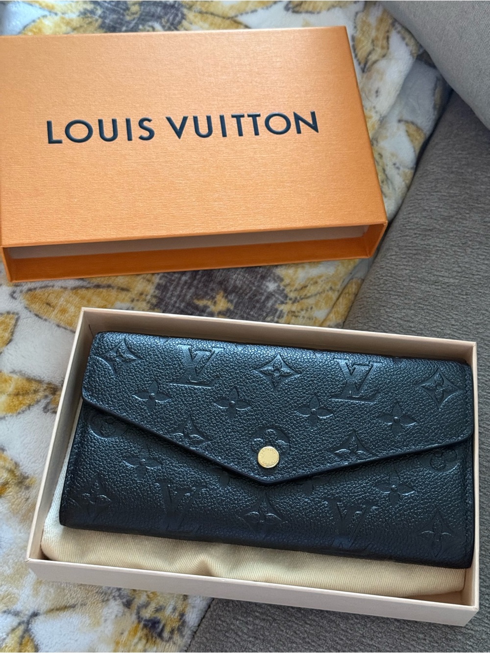 Louis Vuitton Black Sarah Monogram Envelope Wallet